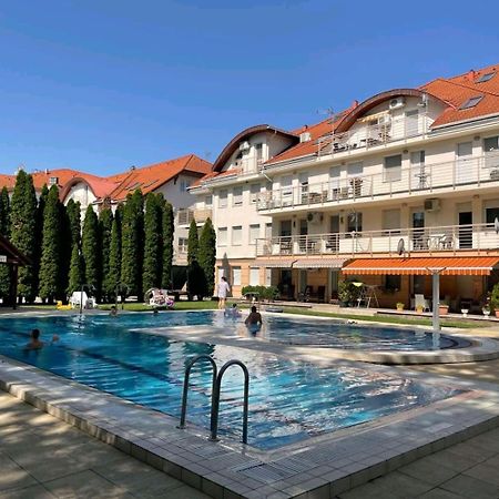 Hajdúszoboszló Panorama View Apartment מראה חיצוני תמונה