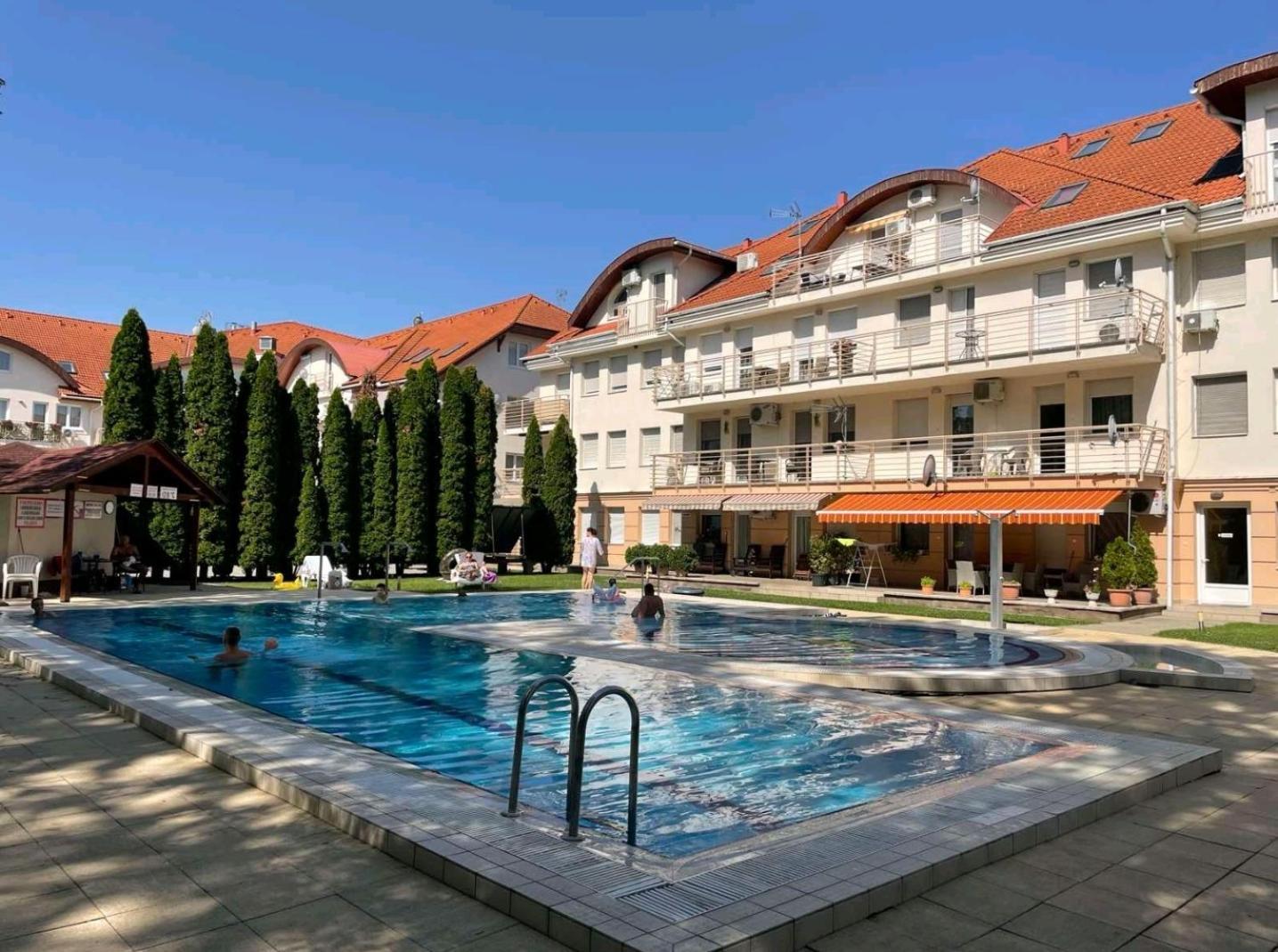 Hajdúszoboszló Panorama View Apartment מראה חיצוני תמונה